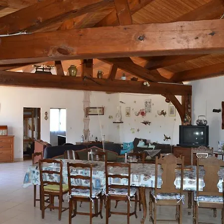 펜션 Noirmoutier : Location De Pour 8 Personnes A