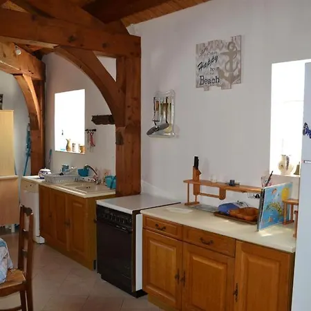 Noirmoutier : Location De Pour 8 Personnes A Tatil Evi *